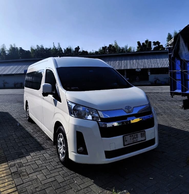 Rental Mobil Harian