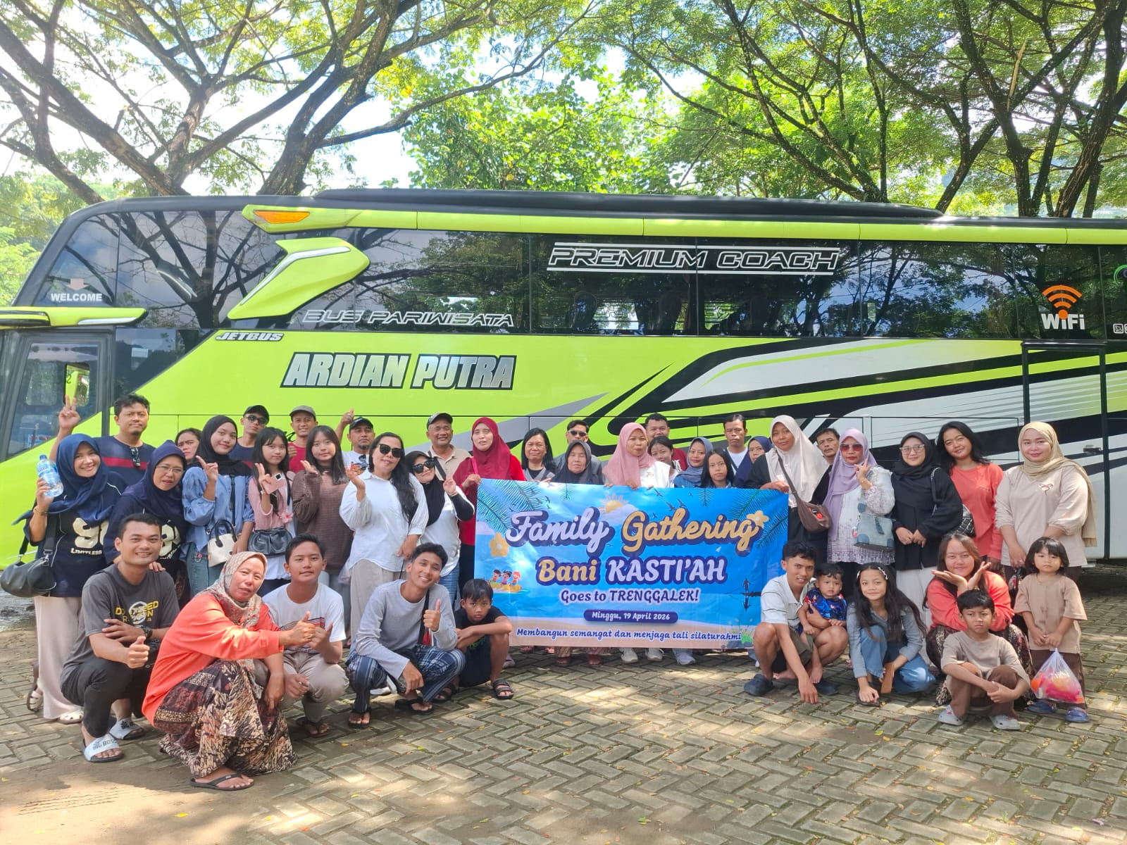 Tour & Wisata